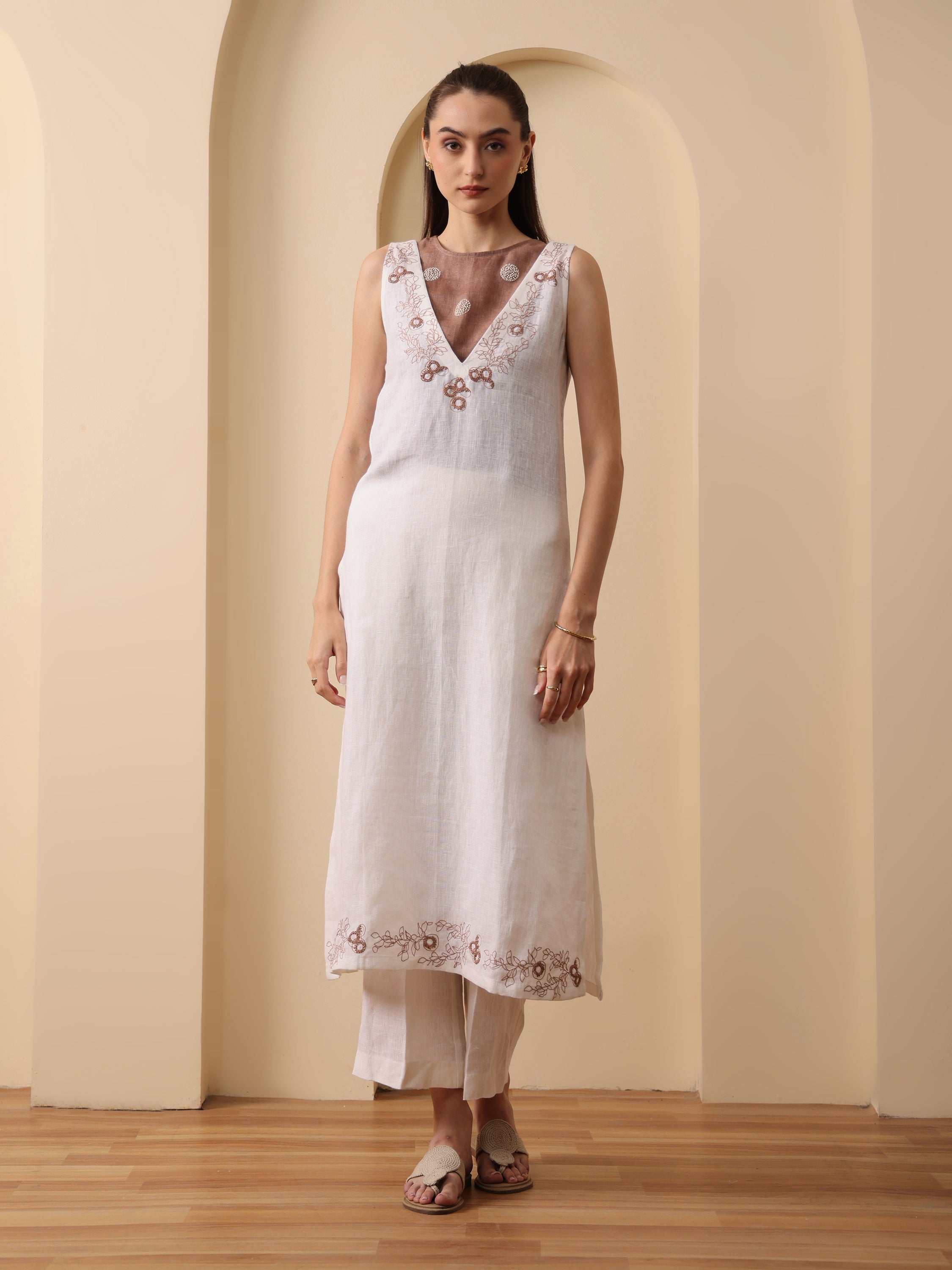 off white embroidered lenin deep v neck kurta with pant and embroidered inner
