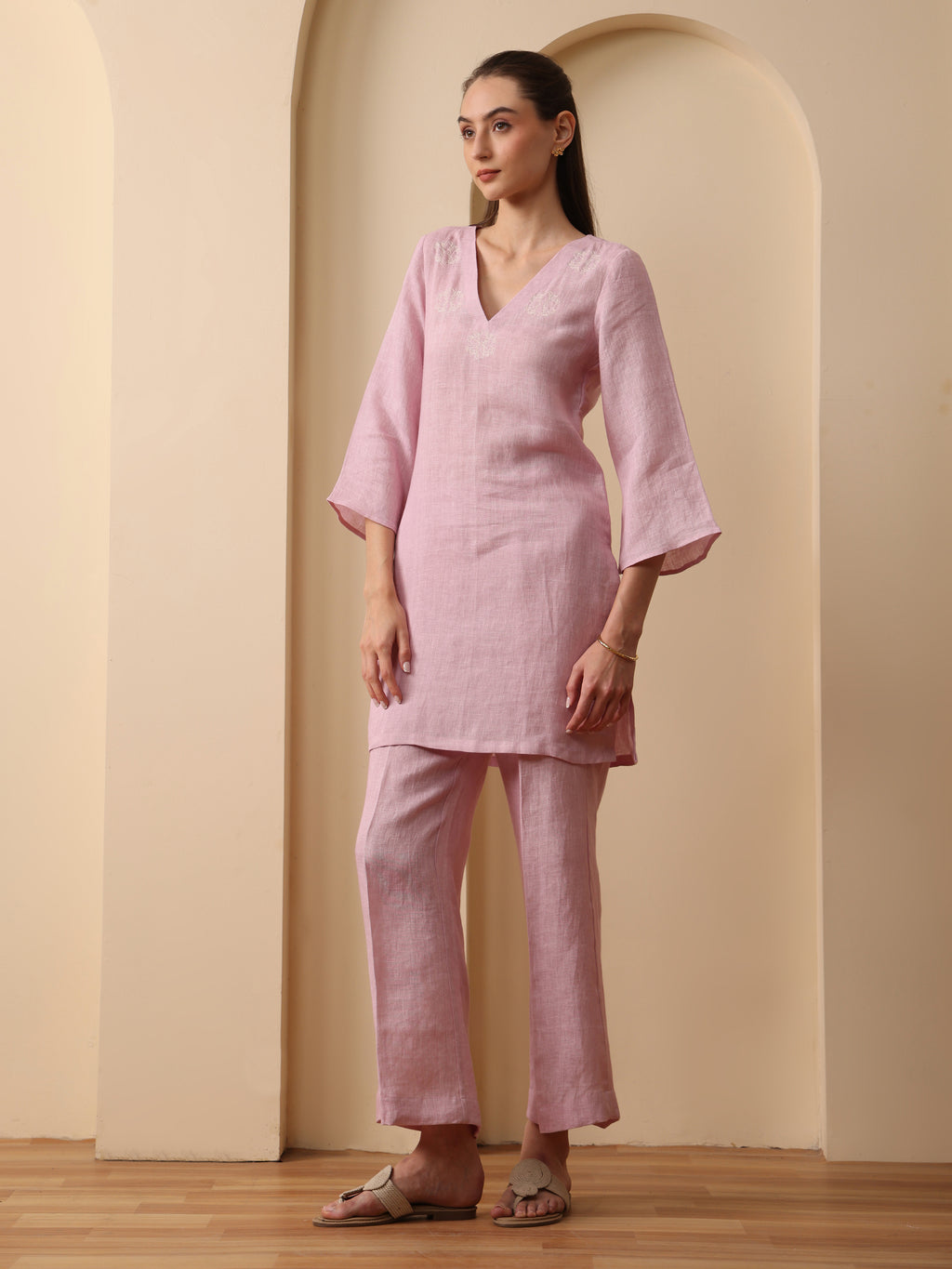 Primrose Pink lenin v neck kurta with pant
