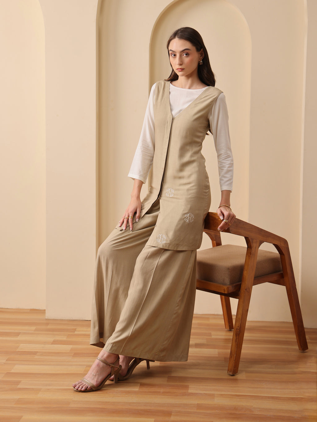 Summer sand embroidered tunic with flared pant and solid white inner(set of 3)